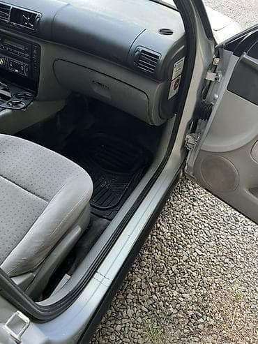 машина кузов: Volkswagen Passat: 1997 г., 1.8 л, Механика, Бензин, Седан — 6