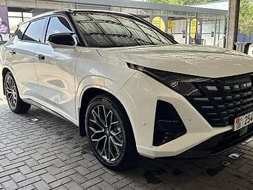 Транспорт: Changan Uni-Z: 2026 г., 1.5 л, Робот, Бензин, Кроссовер — 4