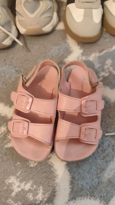 персиковый: Детская обувь (два вида): 1) Кроссовки белые 400 розовый босоножки — 2