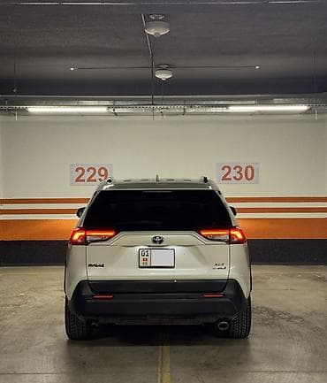 rav4: Toyota RAV4: 2021 г., 2.5 л, Автомат, Гибрид, Кроссовер — 3