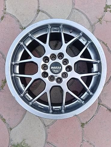 один штук: Литые Диски R 16 Комплект, отверстий - 5, Б/у — 1