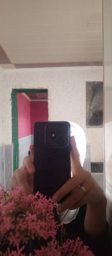 Infinix Hot 30, Б/у, 128 ГБ, цвет - Синий, 2 SIM