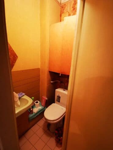 дом орозбекова: Продаю 2х ком. Кв. На 2 этаже из 4. В с. Бостери. Иссык-Куль Северный — 4