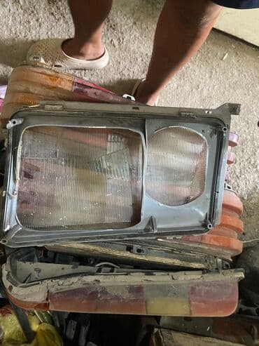 Системы освещения: Передняя правая фара Mercedes-Benz 1994 г., Б/у, Оригинал, Германия — 2