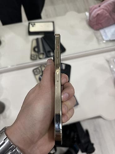 купить playstation 5 бишкек: IPhone 13 Pro Max, Колдонулган, 256 ГБ, Алтын, Куту, 72 % — 5