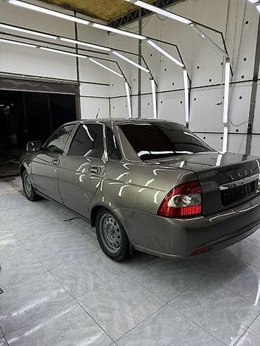 Продажа авто: ВАЗ (ЛАДА) Priora: 2017 г., 1.6 л, Механика, Бензин, Седан — 2