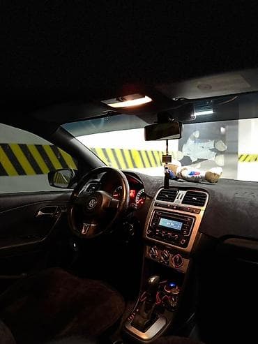 фара камри: Volkswagen Polo: 2013 г., 1.6 л, Автомат, Бензин, Седан — 4
