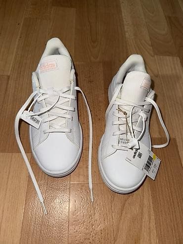 nike react: Кроссовки, 36, 36.5, Adidas, Новый, цвет - Белый, Самовывоз — 2
