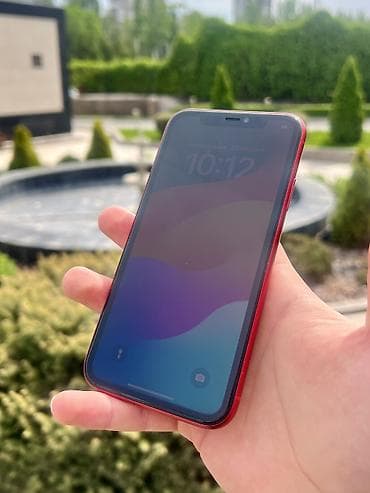 купить бэушный айфон 6: IPhone 11, Б/у, 64 ГБ, Красный, Чехол, 79 % — 4