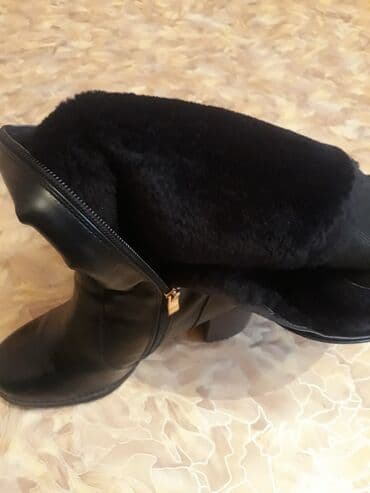 обувь для охоты: Продаю зимние сапоги, состояние новых. Подошва подбита, не скользит — 5