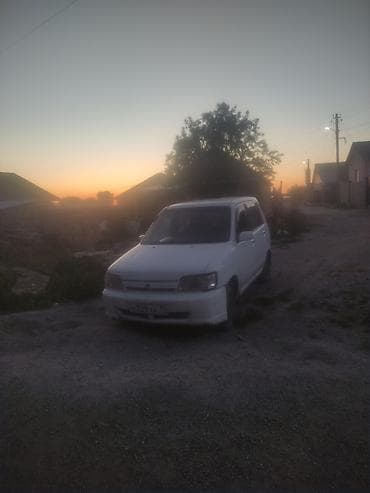 ford focus 2001: Nissan Cube: 2003 г., 1.3 л, Вариатор, Бензин, Купе — 3