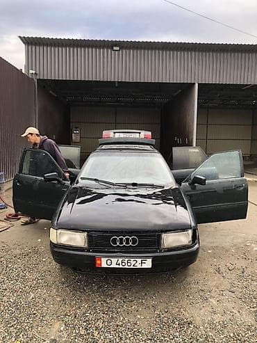 Audi 80: 1990 г., 1.8 л, Механика, Бензин, Седан at lalafo.kg Audi 80: 1990 г., 1.8 л, Механика, Бензин, Седан