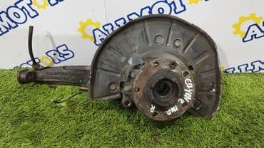 porsch: Передняя правая Ступица Porsche Б/у, Оригинал — 1