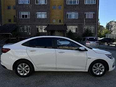 думал: Chevrolet Onix: 2020 г., 1 л, Автомат, Бензин, Седан — 3