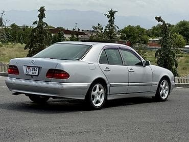 mers 212: Mercedes-Benz E-Class: 2000 г., 3.2 л, Автомат, Бензин, Седан — 4