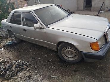 Унаа: Mercedes-Benz W124: 1989 г., Седан — 1