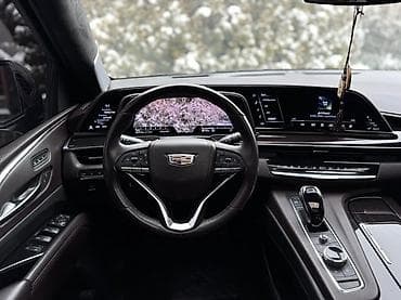 будка авто: Cadillac Escalade: 2022 г., 6.2 л, Автомат, Бензин, Внедорожник — 9