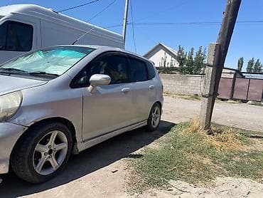 belarus mtz 82: Honda Fit: 2003 г., 1.3 л, Автомат, Бензин, Хэтчбэк — 5