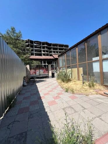 помещение под цветочный магазин: Сдаю Магазин, В бизнес центре, 35 м² Действующий, Без оборудования, С ремонтом, Вода, Канализация, Отопление, 1 линия, Кондиционер, Видеонаблюдение и сигнализация — 7