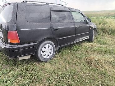 step wgn: Honda Shuttle: 1995 г., 2.2 л, Автомат, Бензин, Минивэн — 3