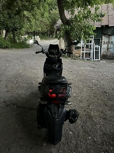 куплю скутеры: 180 куб. см, Бензин, Б/у — 4