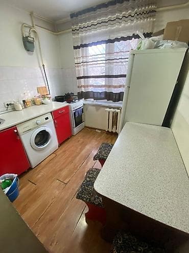 72: 2 комнаты, 44 м², 4 мкр 104 серия, 1 этаж, Косметический ремонт — 1