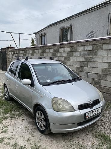 Унаа сатуу: Toyota Vitz: 2001 г., 1.3 л, Автомат, Бензин, Хетчбек — 1