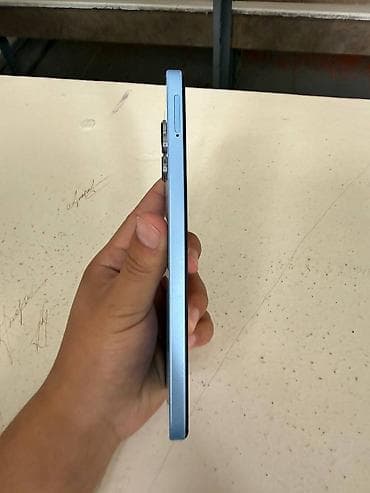 honor 8: Redmi, Redmi 12, Б/у, 256 ГБ, цвет - Голубой, 2 SIM — 3