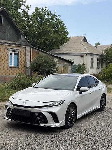 таета ноах: Toyota Camry: 2024 г., 2 л, Вариатор, Гибрид, Седан — 5