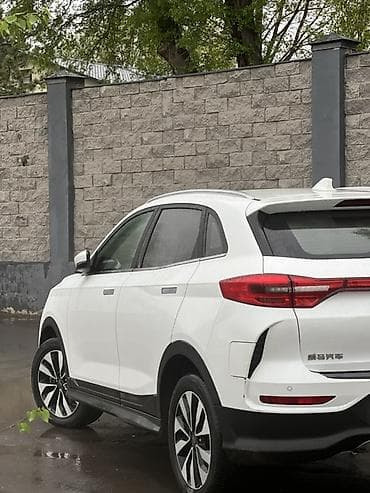 bj 40: Weltmeister EX5, 2020 г., Передний — 2