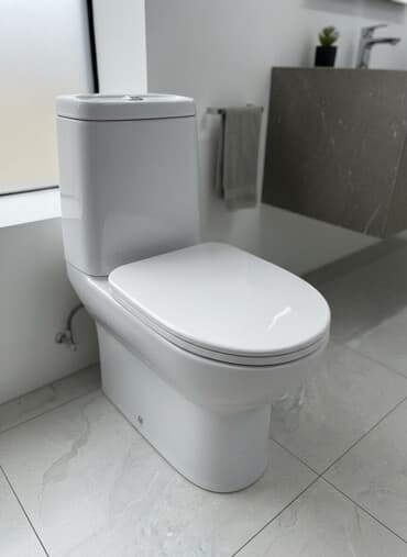 устанавливаем унитазы: Унитаз Напольный, Материал: Фарфор — 1