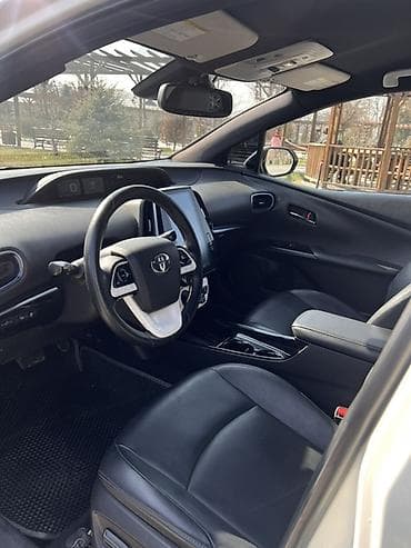 jet auto: Toyota Prius: 2018 г., 1.8 л, Вариатор, Гибрид, Хэтчбэк — 10