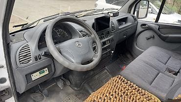 Транспорт: Mercedes-Benz Спринтер: 2003 г., 2.2 л, Механика, Дизель, Фургон — 3