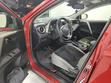 доля: Toyota RAV4: 2017 г., 2.5 л, Автомат, Бензин, Кроссовер — 8