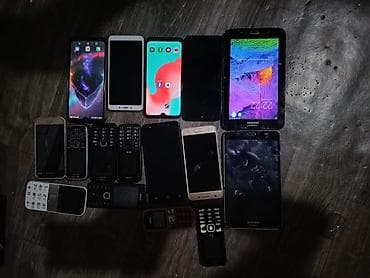 nokia express music: Лот кнопочных телефонов разных брендов и моделей. Состав: - Несколько — 10