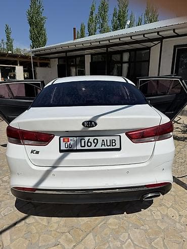 галовка 1 8: Kia K5: 2018 г., 2 л, Автомат, Газ, Седан — 6
