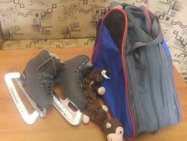 Продаю б/у коньки edea(италия) черного цвета размер 21 + в подарок