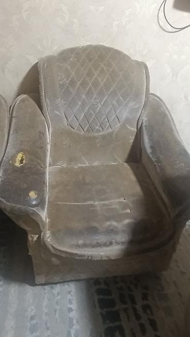 продается диван с креслами: Комплект мягкой мебели, цвет - Бежевый — 1