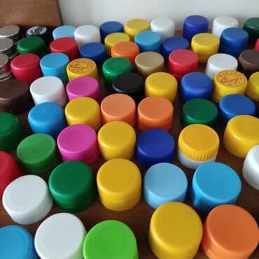 Крышки для пэт-бутылок и для 5-10 литровых бутылей. Для горловин