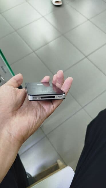 iphone трещина: IPhone 4, Черный — 4