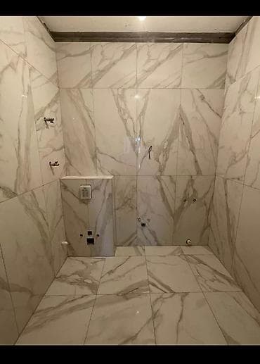 Буюртмага терезелер: Дубалдарды коюу үчүн даярдоо, Дубалдарды грунттоо үчүн даярдоо, Плиткаларды кесүү | Карапа плиткасы, Керамогранит плиткасы, Мозаика плиткасы | Тикелей төшөө, Диагоналдуу төшөө, Горизонталдуу төшөө 3-5 жылдык тажрыйба — 3