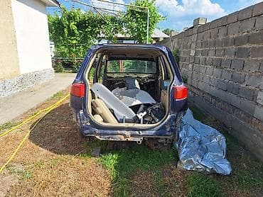 мотор на авто: Кузов Mazda Demio 2003, темно‑синий, под разбор или как донор. Состав — 2