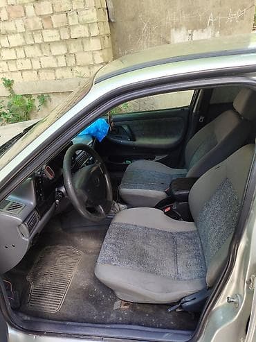 Daewoo Nexia: 2008 г., 1.5 л, Механика, Бензин, Седан — 2