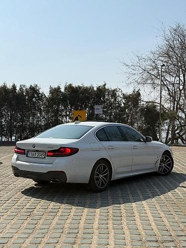 e60 m5: BMW 520: 2021 г., Бензин, Седан — 5