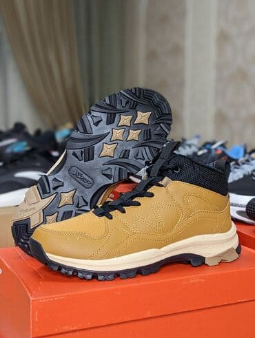 брендовая одежда бишкек: Мультибрендовый магазин спортивной одежды и обуви. • Adidas Hoka — 5