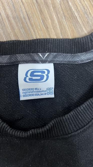 pull and beer: Свитшот Skechers - Бренд: Skechers (ярлык и нашивка бренда) - Цвет — 2