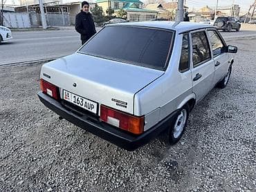 газ соната: ВАЗ (ЛАДА) 2109: 2002 г., Механика, Хэтчбэк — 5