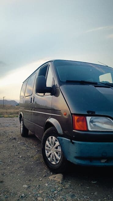 машинка для полировки фар: Ford Transit: 2000 г., 2.5 л, Механика, Дизель, Минивэн — 12