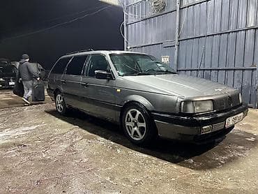 задний лабовой фит: Volkswagen Passat: 1990 г., 1.8 л, Механика, Бензин, Универсал — 1