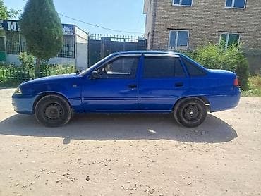 Daewoo Nexia: 2010 г., 1.5 л, Механика, Бензин, Седан